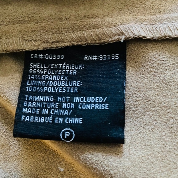 Like New- Nuage Cardigan - Picture 2 of 8